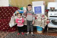 Heydər Əliyev Fondu ünvanlı sosial yardım alan ailələrə Novruz sovqatları paylayıb (FOTO)