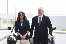 Prezident İlham Əliyev və birinci xanım Mehriban Əliyeva Hövsan yaşayış kompleksinin açılışında iştirak ediblər (FOTO) (YENİLƏNiB)