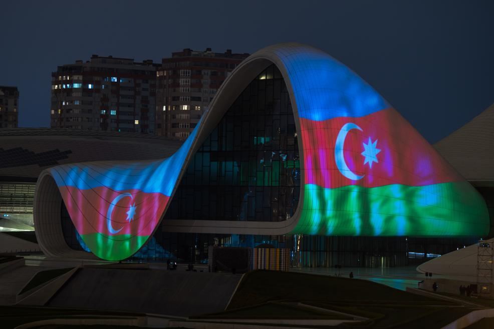 Heydər Əliyev Mərkəzindən "COVID-19"un geniş yayıldığı ölkələrə dəstək (FOTO/VİDEO)