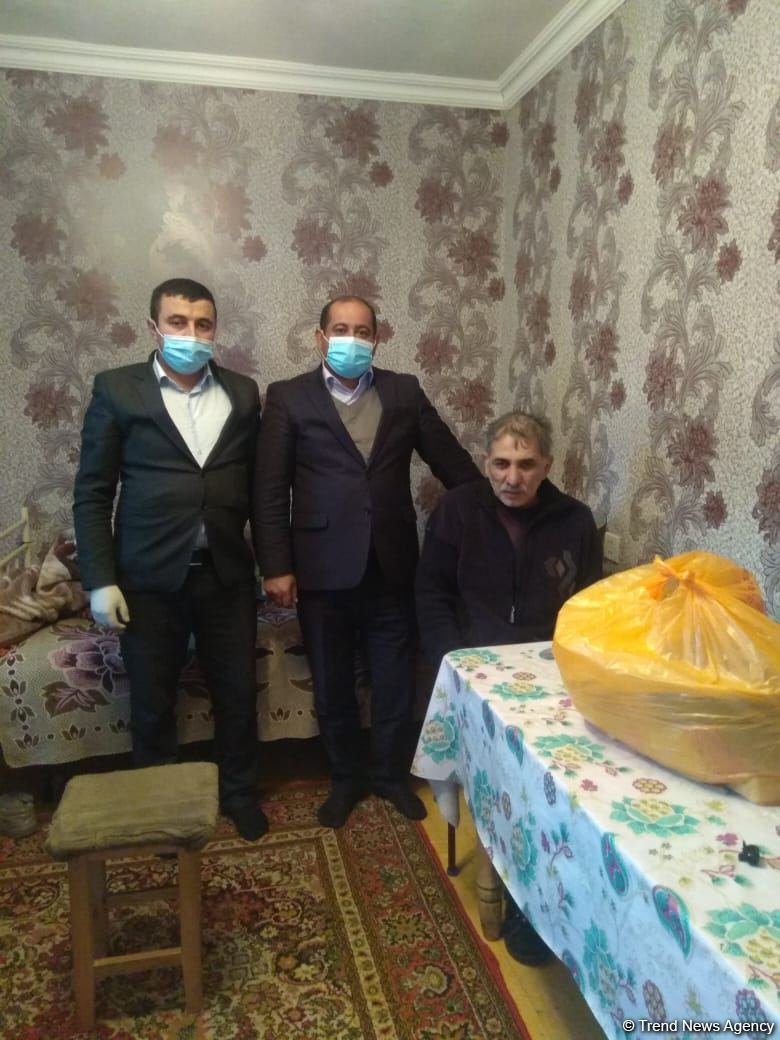 Deputat Arzu Nağıyev aztəminatlı, tənha yaşayan 50 ailəyə ərzaq yardımı edib (FOTO)