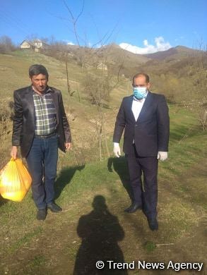Deputat Arzu Nağıyev aztəminatlı, tənha yaşayan 50 ailəyə ərzaq yardımı edib (FOTO)