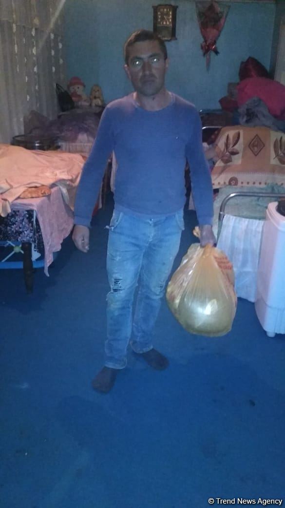 Deputat Arzu Nağıyev aztəminatlı, tənha yaşayan 50 ailəyə ərzaq yardımı edib (FOTO)