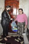 Deputat Sevil Mikayılova aztəminatlı ailələrə və tənha yaşayan şəxslərə ərzaq yardımı edib (FOTO)