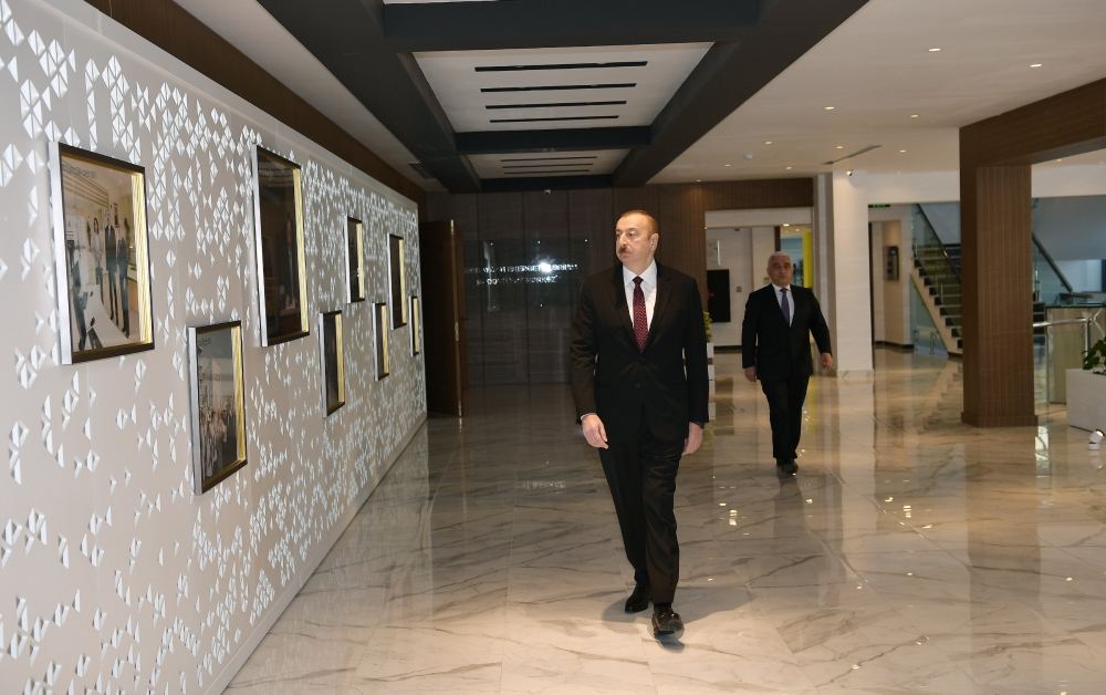 Prezident İlham Əliyev “Azərenerji” ASC-nin yenidən qurulan Baş idarəetmə, elm, tədris və laboratoriya kompleksinin açılışında iştirak edib (FOTO/VİDEO) (YENİLƏNİB-2)