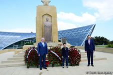 Azərbaycan ictimaiyyəti 9 May - faşizm üzərində Qələbənin 75-ci ildönümünü qeyd edir (FOTO)