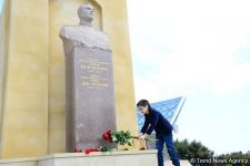 Azərbaycan ictimaiyyəti 9 May - faşizm üzərində Qələbənin 75-ci ildönümünü qeyd edir (FOTO)