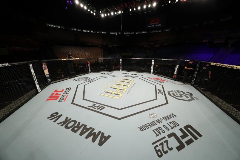 UFC ulduzları Bakıya gəlir