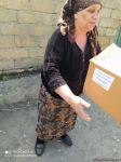 Sevil Mikayılova aztəminatlı ailələrə və tənha yaşayan şəxslərə ərzaq yardımı edib (FOTO)