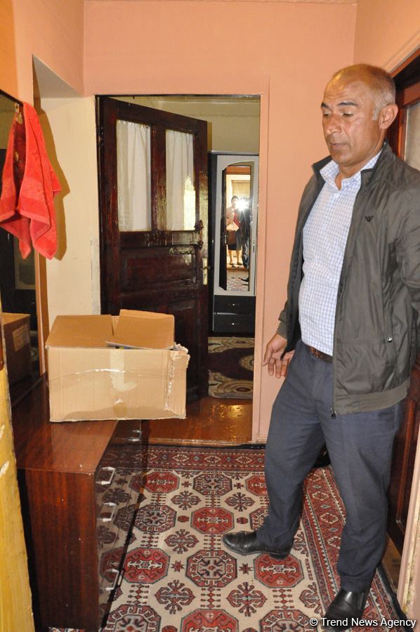 Sevil Mikayılova aztəminatlı ailələrə və tənha yaşayan şəxslərə ərzaq yardımı edib (FOTO)