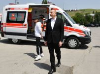 Prezident İlham Əliyev və birinci xanım Mehriban Əliyeva Şamaxıya ayrılan nəqliyyat vasitələri və xüsusi texnikalarla tanış olublar (FOTO/VİDEO) (YENİLƏNİB)