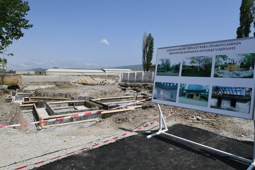Prezident İlham Əliyev və birinci xanım Mehriban Əliyeva Şamaxıda Pirsaat Baba ziyarətgahında olublar (FOTO/VİDEO) (YENİLƏNİB)