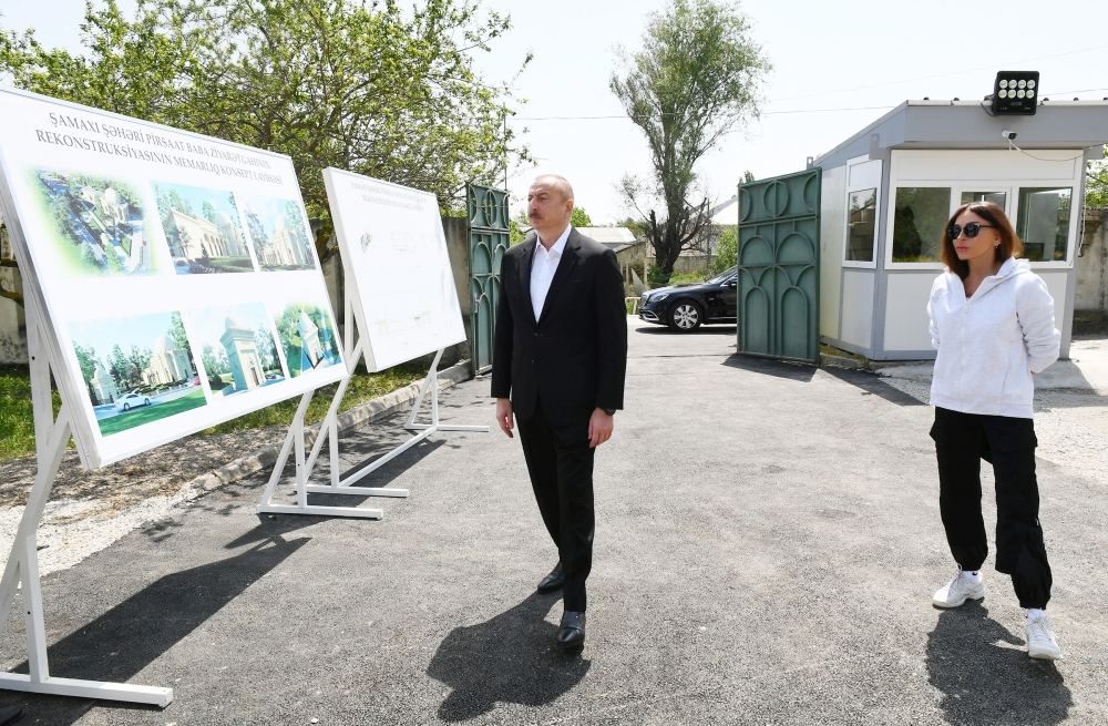 Prezident İlham Əliyev və birinci xanım Mehriban Əliyeva Şamaxıda Pirsaat Baba ziyarətgahında olublar (FOTO/VİDEO) (YENİLƏNİB)
