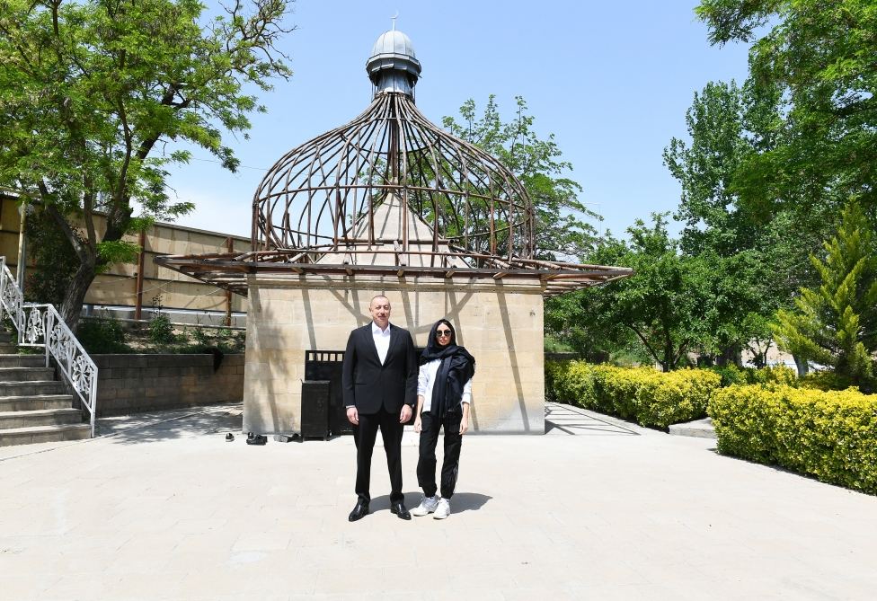 Prezident İlham Əliyev və birinci xanım Mehriban Əliyeva Şamaxıda Pirsaat Baba ziyarətgahında olublar (FOTO/VİDEO) (YENİLƏNİB)