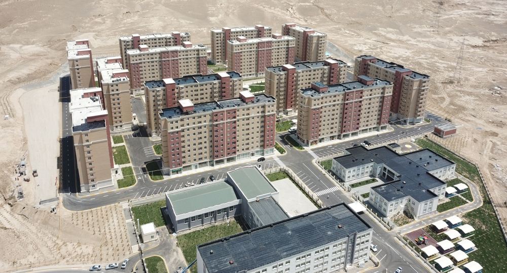 Prezident İlham Əliyev və birinci xanım Mehriban Əliyeva məcburi köçkünlər üçün salınmış “Qobu Park-3” yaşayış kompleksinin açılışında iştirak ediblər (FOTO/VİDEO) (YENİLƏNİB-2)