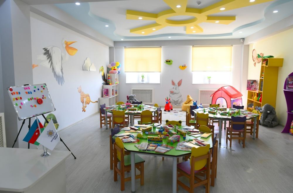 Prezident İlham Əliyev və birinci xanım Mehriban Əliyeva məcburi köçkünlər üçün salınmış “Qobu Park-3” yaşayış kompleksinin açılışında iştirak ediblər (FOTO/VİDEO) (YENİLƏNİB-2)