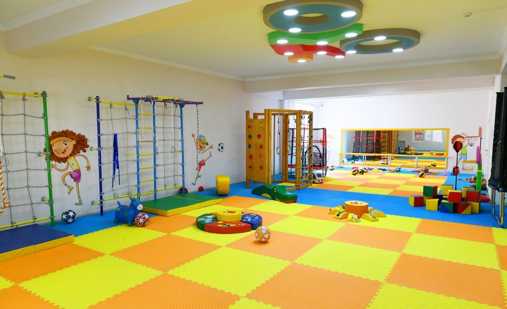 Prezident İlham Əliyev və birinci xanım Mehriban Əliyeva məcburi köçkünlər üçün salınmış “Qobu Park-3” yaşayış kompleksinin açılışında iştirak ediblər (FOTO/VİDEO) (YENİLƏNİB-2)