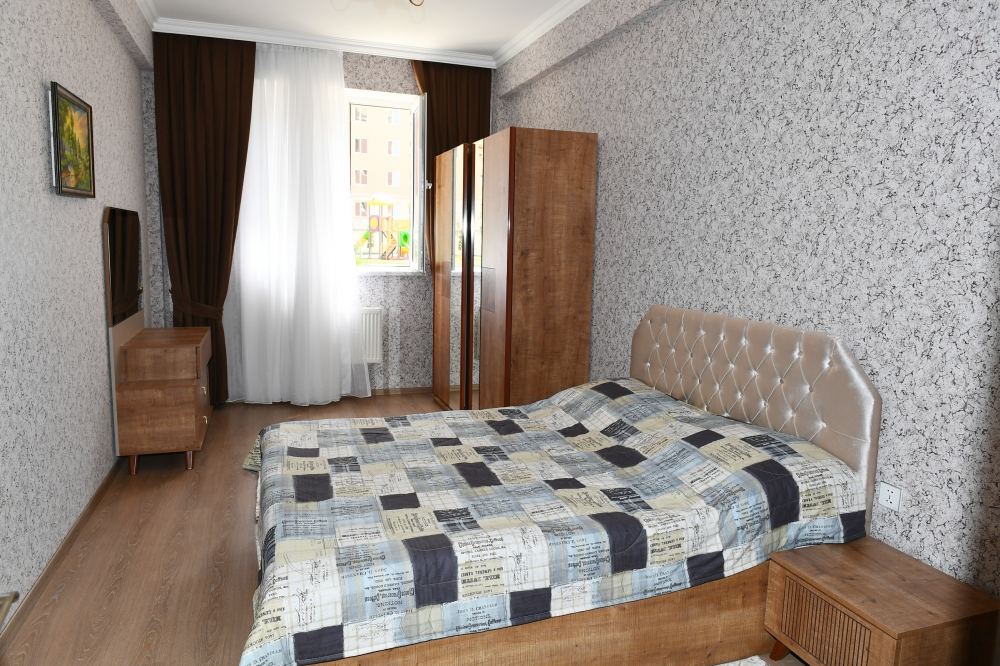Prezident İlham Əliyev və birinci xanım Mehriban Əliyeva məcburi köçkünlər üçün salınmış “Qobu Park-3” yaşayış kompleksinin açılışında iştirak ediblər (FOTO/VİDEO) (YENİLƏNİB-2)