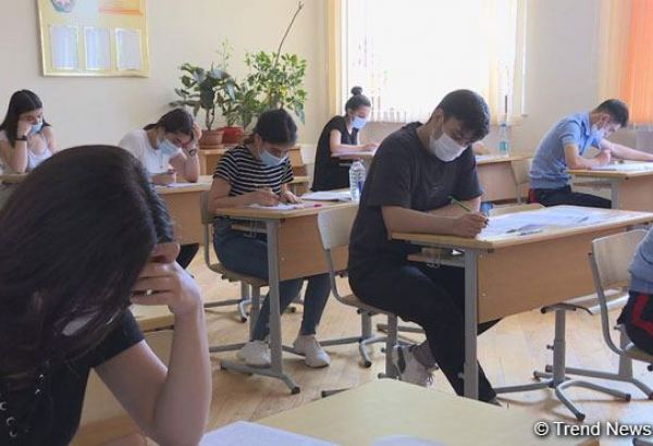 Bu gün 17 minə yaxın abituriyent imtahan verəcək