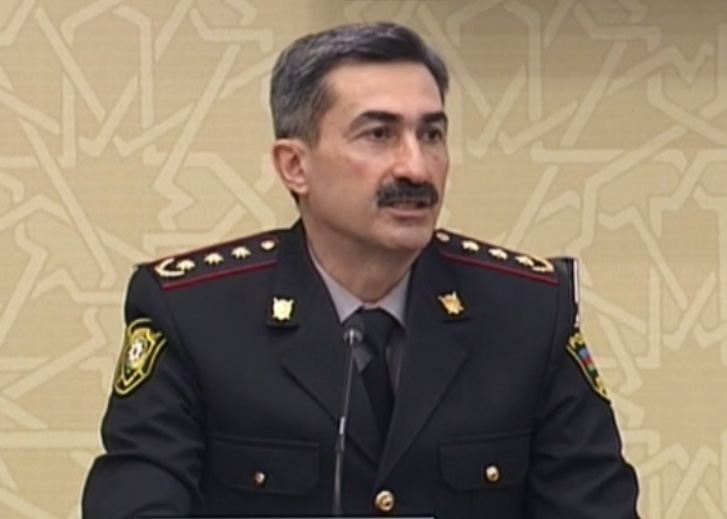 Kamran Əliyev: Bəzi hallarda vətəndaş icazəli olduğunu deyir, amma portalda adı çıxmır