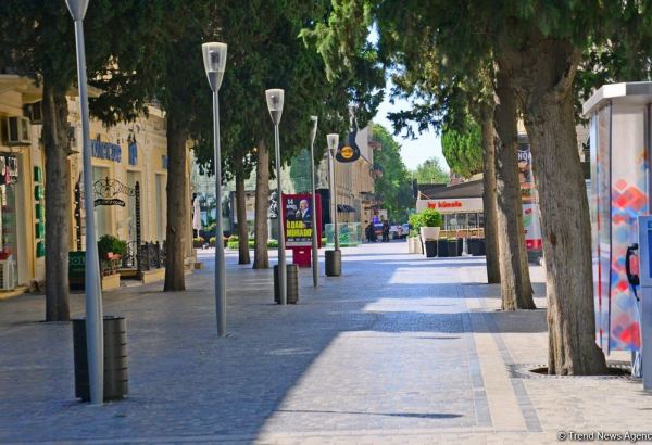 Paytaxtın mərkəzi növbəti sərt karantin rejimində  (FOTO)