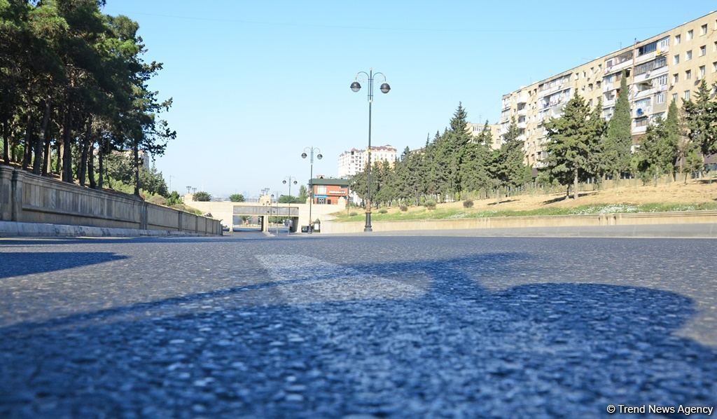 Paytaxtda küçə və yollarda son vəziyyət (FOTO)