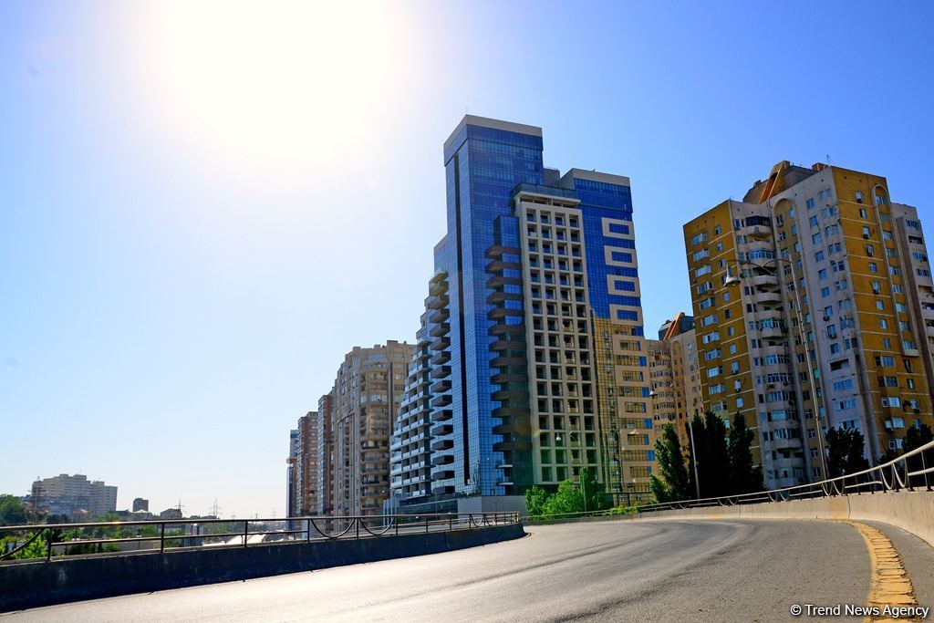 Paytaxtda küçə və yollarda son vəziyyət (FOTO)