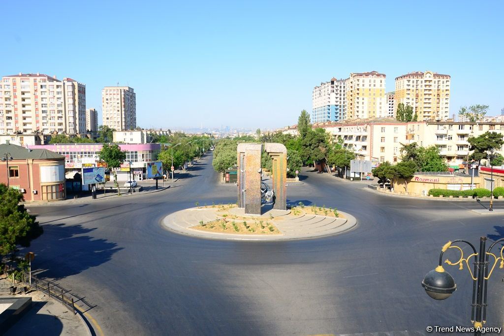 Paytaxtda küçə və yollarda son vəziyyət (FOTO)