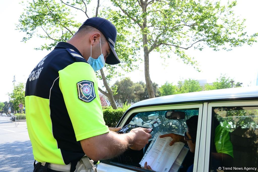 Paytaxtda küçə və yollarda son vəziyyət (FOTO)