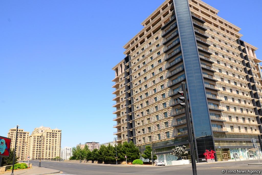 Paytaxtda küçə və yollarda son vəziyyət (FOTO)