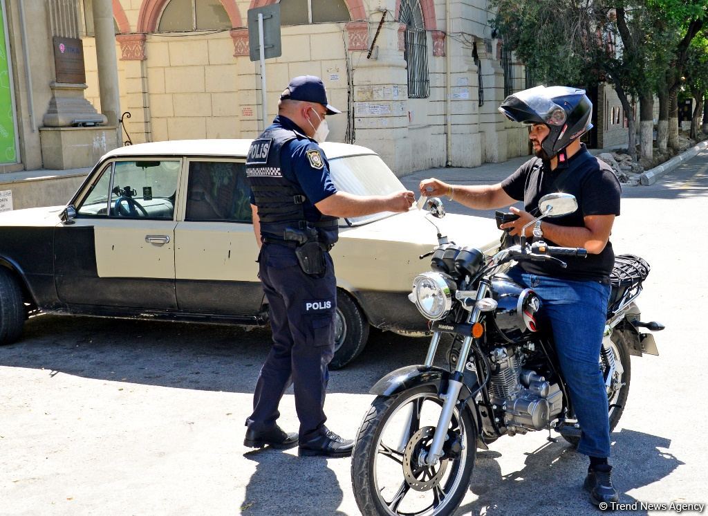 Paytaxtda küçə və yollarda son vəziyyət (FOTO)