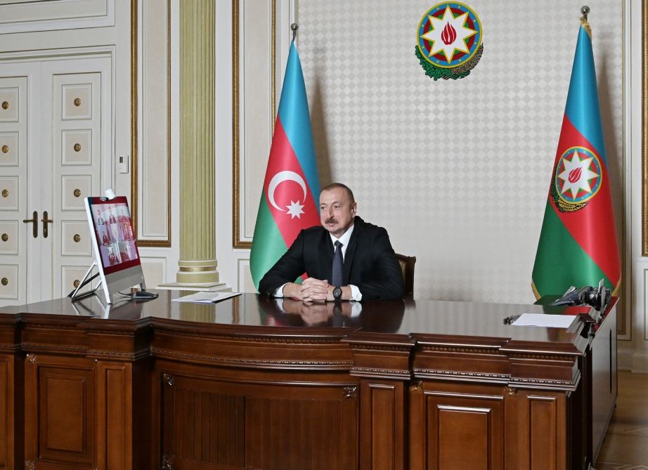 Prezident İlham Əliyevlə “Microsoft” şirkətinin vitse-prezidenti və digər nümayəndələri arasında videokonfrans keçirilib (FOTO) (YENİLƏNİB)