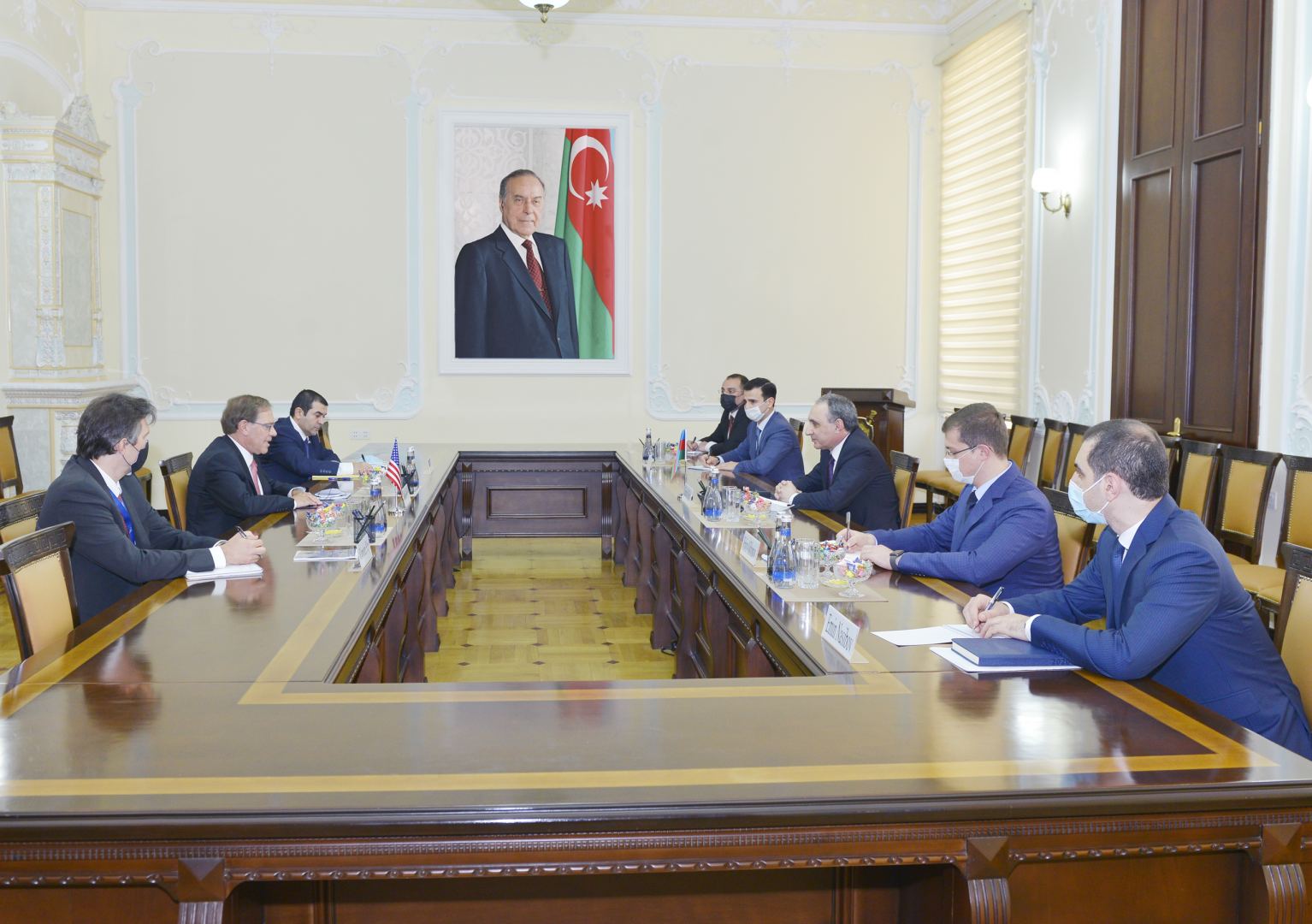 Baş prokuror Kamran Əliyev ABŞ-ın Azərbaycandakı səfiri ilə görüşüb (FOTO)