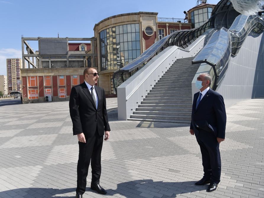 Prezident İlham Əliyev Bakının Neapol küçəsindəki yerüstü piyada keçidinin açılışında iştirak edib (FOTO/VİDEO) (YENİLƏNİB)