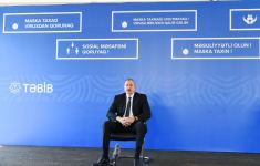 Prezident İlham Əliyev və birinci xanım Mehriban Əliyeva 1 saylı Gəncə Şəhər Xəstəxanasının modul tipli infeksion xəstəliklər korpusunun açılışında iştirak ediblər (FOTO/VİDEO) (YENİLƏNİB)