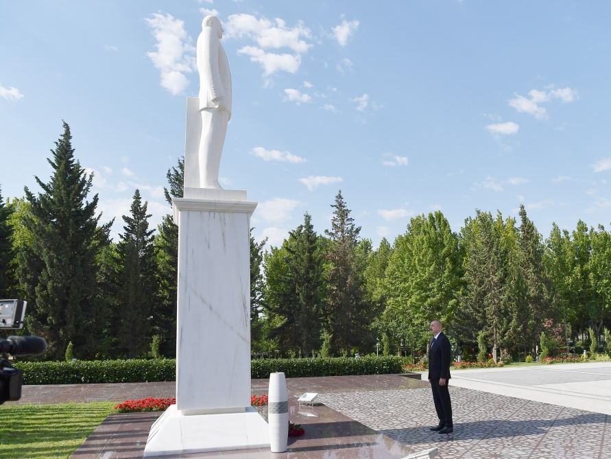 Prezident İlham Əliyev “Azərbaycan” İstilik Elektrik Stansiyasının əsaslı yenidənqurmadan sonra istifadəyə verilməsi tədbirində iştirak edib (FOTO/VİDEO) (YENİLƏNİB-2)