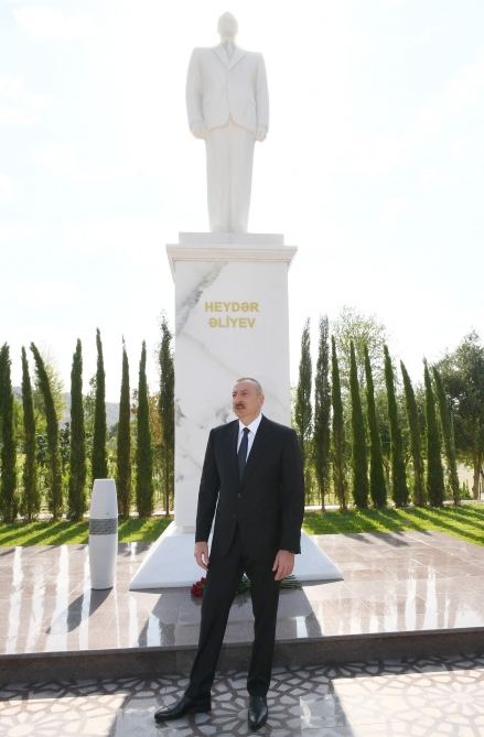 Prezident İlham Əliyev “Azərbaycan” İstilik Elektrik Stansiyasının əsaslı yenidənqurmadan sonra istifadəyə verilməsi tədbirində iştirak edib (FOTO/VİDEO) (YENİLƏNİB-2)
