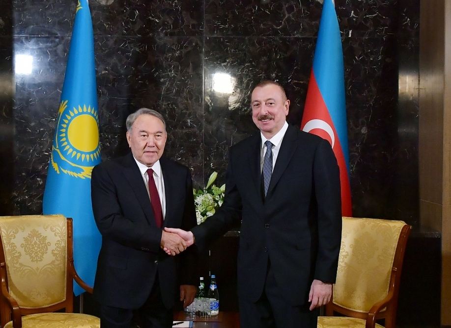 Prezident İlham Əliyev Nursultan Nazarbayevə telefonla zəng edib