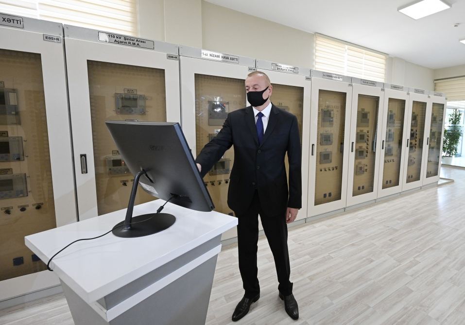 Prezident İlham Əliyev Bakının Nizami rayonunda “Azərenerji” Açıq Səhmdar Cəmiyyətinin yenidən qurulan “8-ci km” yarımstansiyasının açılışında iştirak edib (FOTO) (YENİLƏNİB)