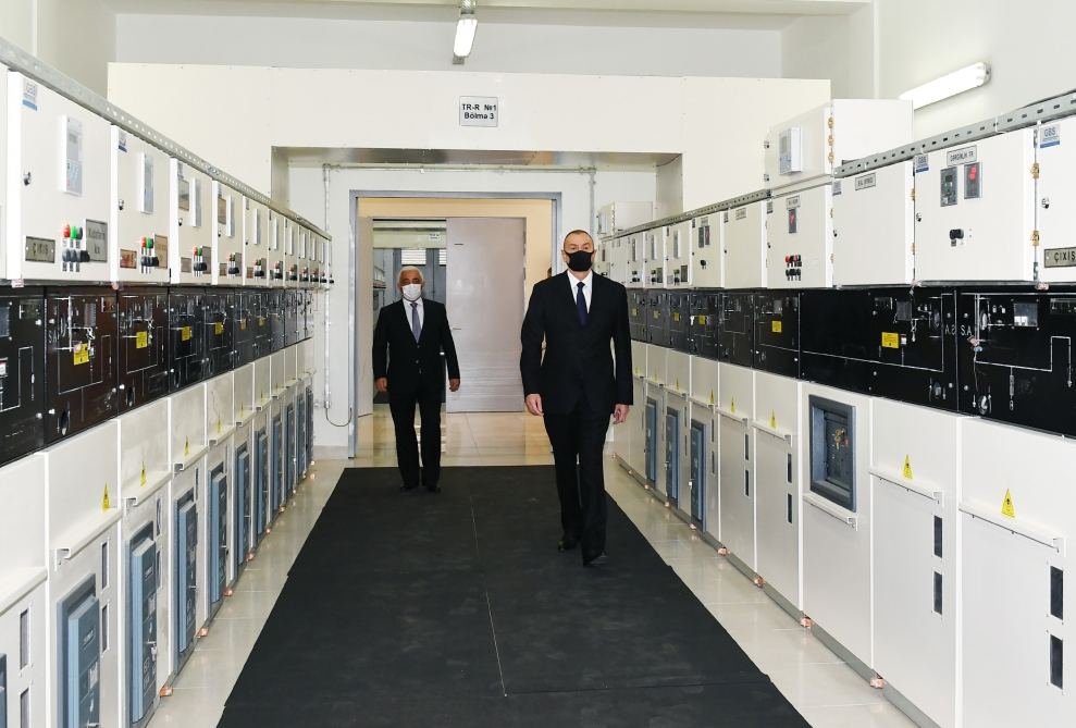 Prezident İlham Əliyev Bakının Nizami rayonunda “Azərenerji” Açıq Səhmdar Cəmiyyətinin yenidən qurulan “8-ci km” yarımstansiyasının açılışında iştirak edib (FOTO) (YENİLƏNİB)