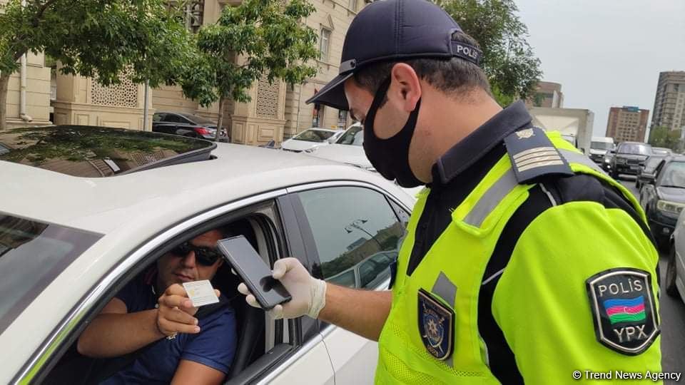 Bakıda küçə və yollarda son vəziyyət (FOTO)