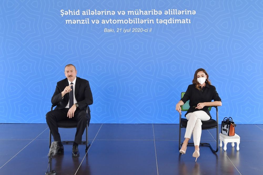 Prezident İlham Əliyev: Şəhid ailələrinin, müharibə əlillərinin problemləri daim diqqət mərkəzindədir və son illər ərzində bu istiqamətdə çox böyük işlər görülüb