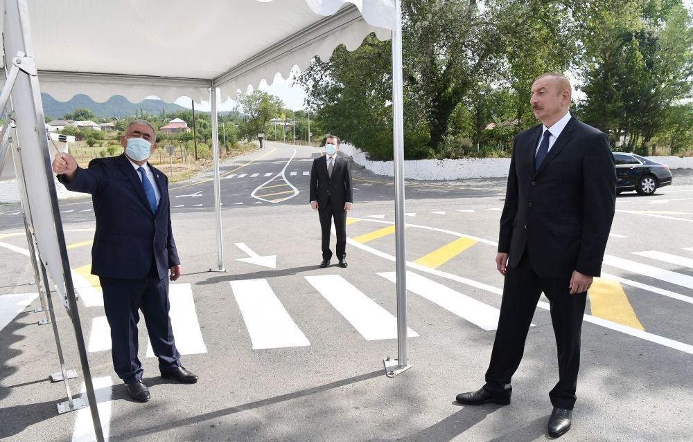 Prezident İlham Əliyev İsmayıllıda Təzəkənd-Ağbulaq-Qoşakənd avtomobil yolunun yenidənqurmadan sonra açılışında iştirak edib (FOTO) (YENİLƏNİB)
