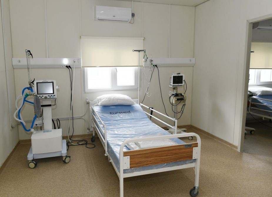 Prezident İlham Əliyev Şəkidə modul tipli xəstəxanada yaradılan şəraitlə tanış olub (FOTO) (YENİLƏNİB)