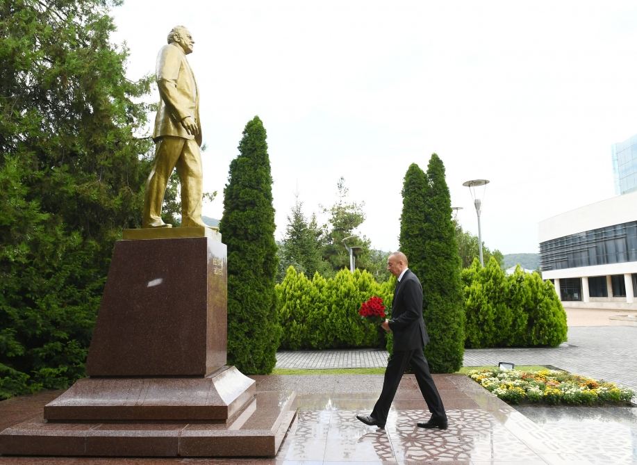 Prezident İlham Əliyev Qəbələ rayonunda da səfərdə olub (FOTO) (YENİLƏNİB)