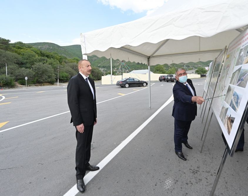 Prezident İlham Əliyev Şəkidə Qoxmuq-Baltalı-Babaratma-Qaradağlı-Qudula-Daşüz avtomobil yolunun açılışında iştirak edib (FOTO) (YENİLƏNİB)