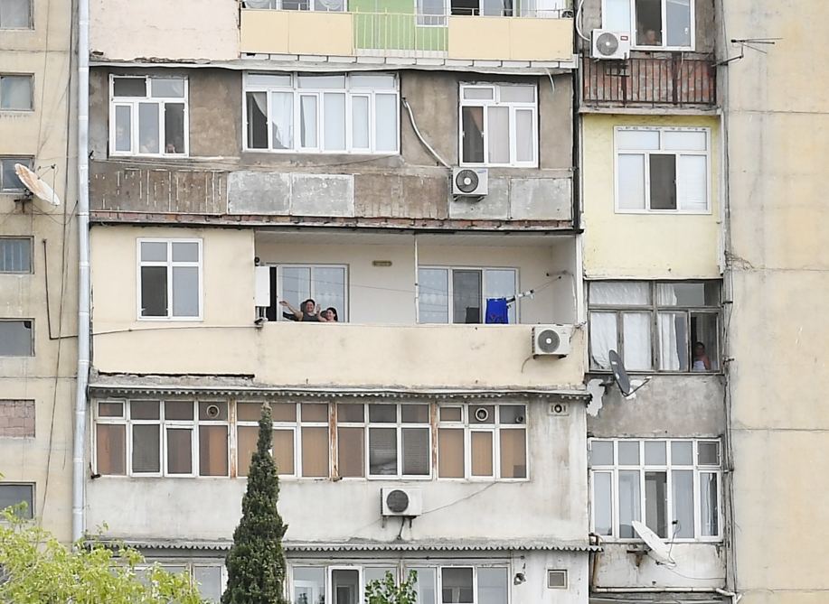 Prezident İlham Əliyev və birinci xanım Mehriban Əliyeva Yasamal rayonunda salınacaq meşə tipli yeni parkda görüləcək işlərlə tanış olublar (FOTO) (YENİLƏNİB)