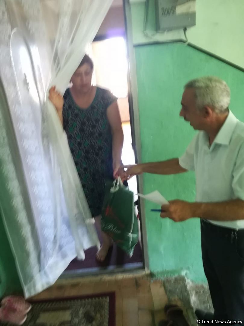 Deputat Sevil Mikayılovanın təşəbbüsü ilə Xudat sakinlərinə Qurban  sovqatları paylanılıb (FOTO)