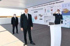 Prezident İlham Əliyev “Qarabağ” yatağının dayaq blokunun dənizə yola salınması mərasimində iştirak edib (FOTO/VİDEO) (YENİLƏNİB 2)