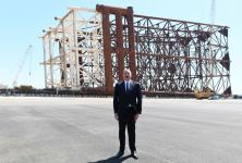 Prezident İlham Əliyev “Qarabağ” yatağının dayaq blokunun dənizə yola salınması mərasimində iştirak edib (FOTO/VİDEO) (YENİLƏNİB 2)