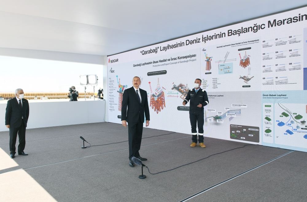 Prezident İlham Əliyev “Qarabağ” yatağının dayaq blokunun dənizə yola salınması mərasimində iştirak edib (FOTO/VİDEO) (YENİLƏNİB 2)
